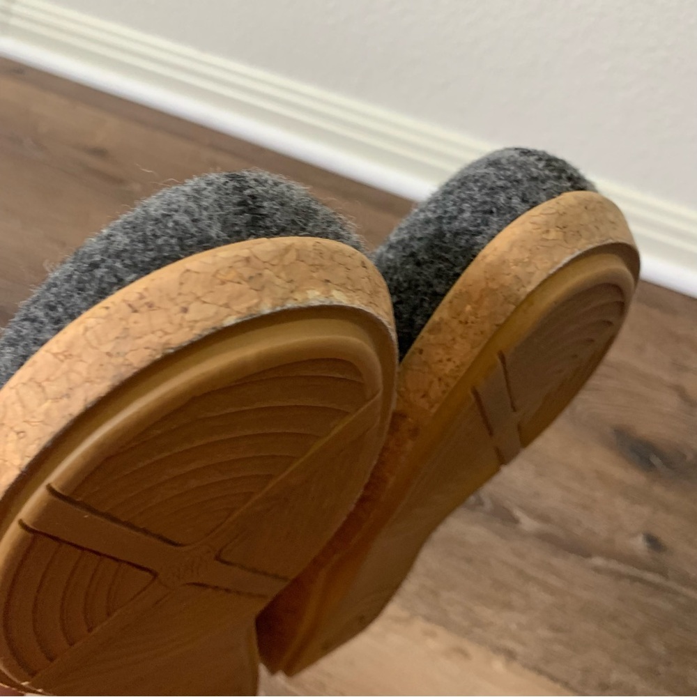 Taos Womens woolery 2 gray slip on clogs 42 - Picture 8 of 9